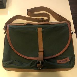 DOMKE F-802 REPORTERS SATCHEL CAMERA BAG